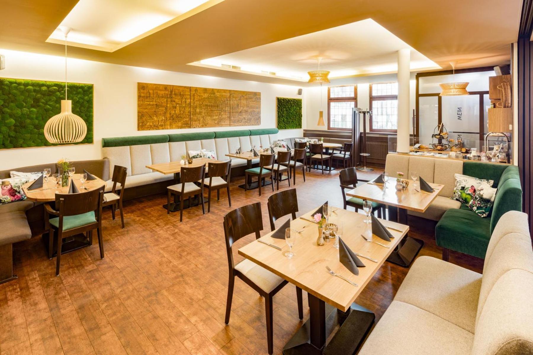 Hotel Restaurant Goldener Engel Heppenheim  Экстерьер фото