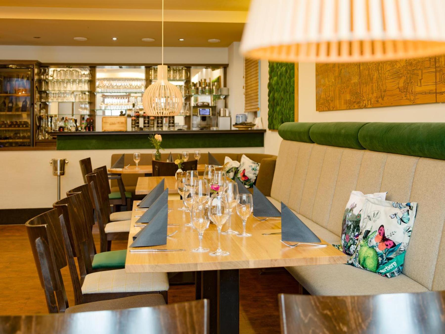 Hotel Restaurant Goldener Engel Heppenheim  Экстерьер фото