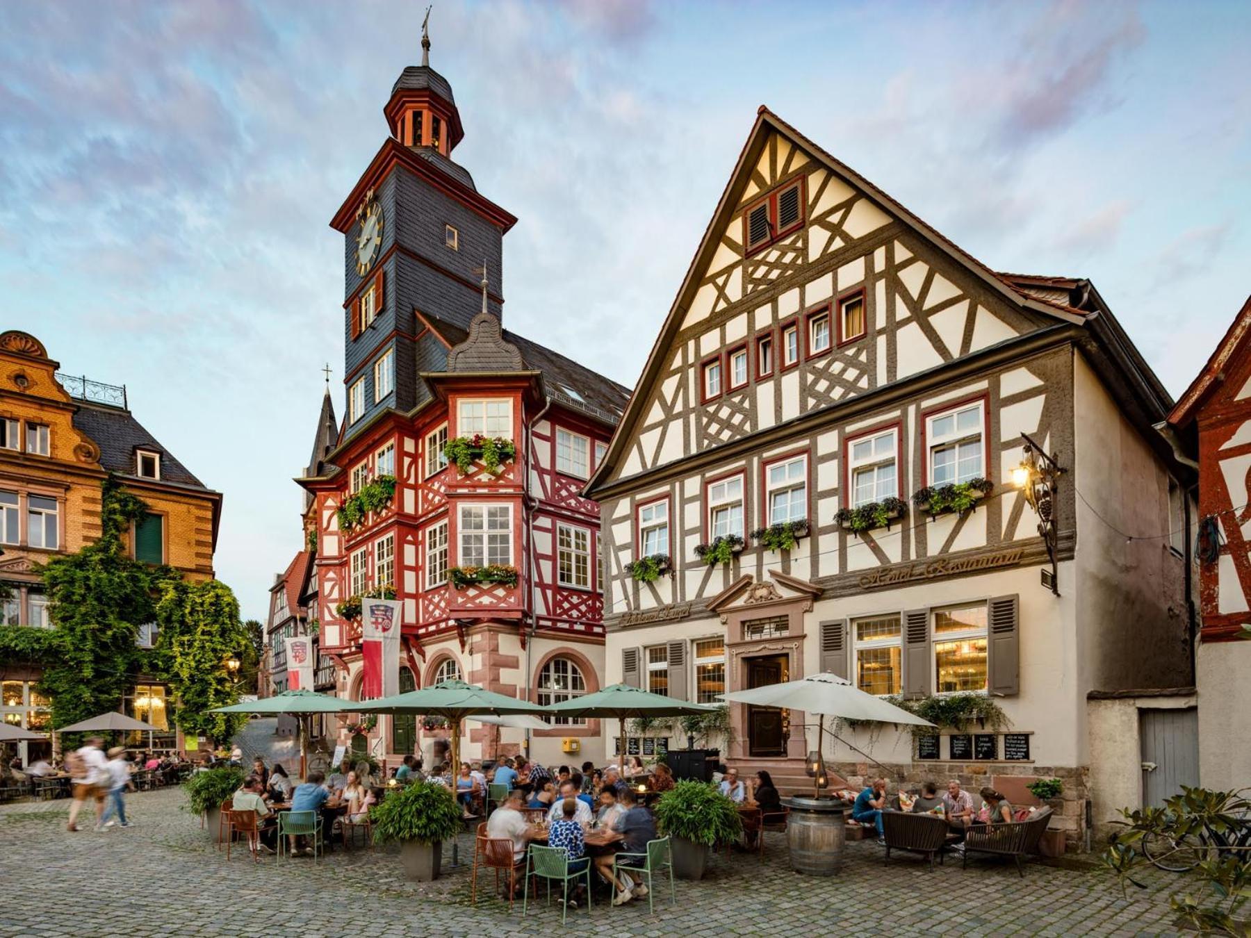 Hotel Restaurant Goldener Engel Heppenheim  Экстерьер фото